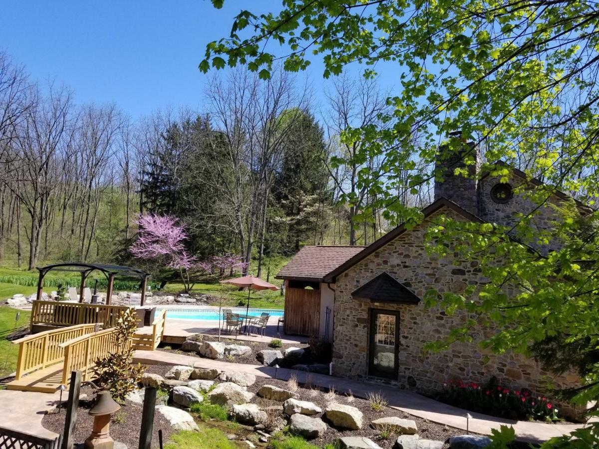 Hawk Mountain Bed & Breakfast Kempton Exterior photo